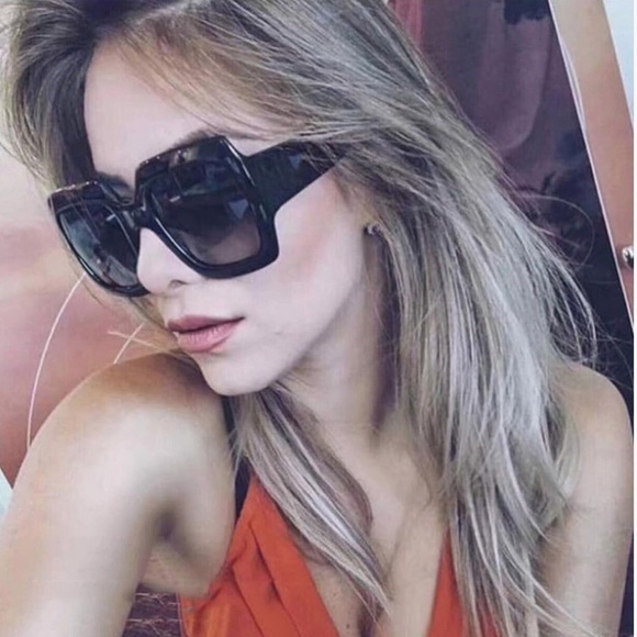 Sunglasses - Picture 1 of 3